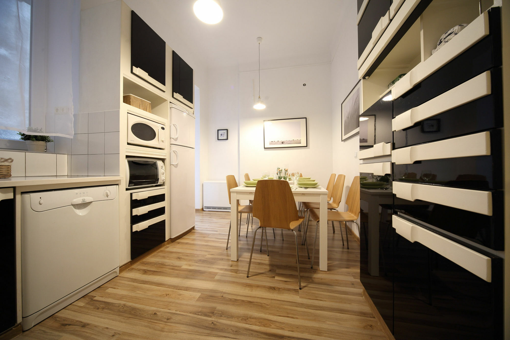 Old Town Friendhouse Apartment